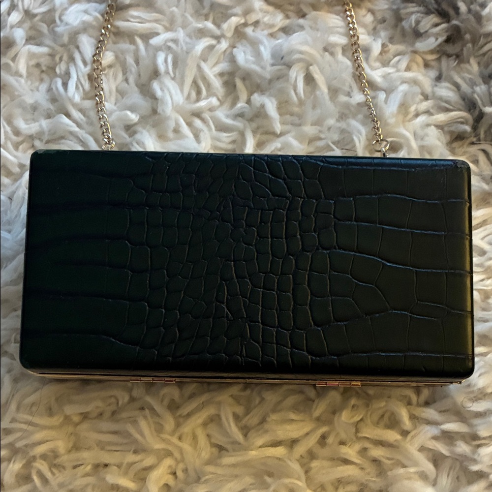 H&M Black Mini Bag with Gold Chain - Picture 2 of 5